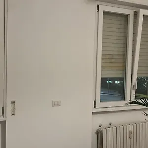 Luminosissimo A Appartamento Milano